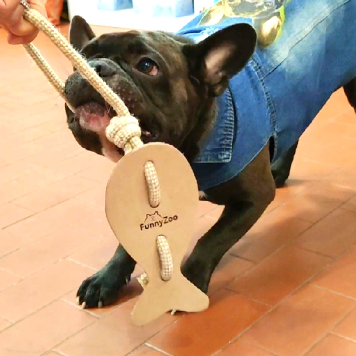 Pesciolino di cuoio monostrato e corda di cotone e juta