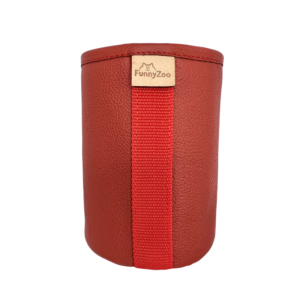 Elegante e pratica borsa portasnack in pelle per cani